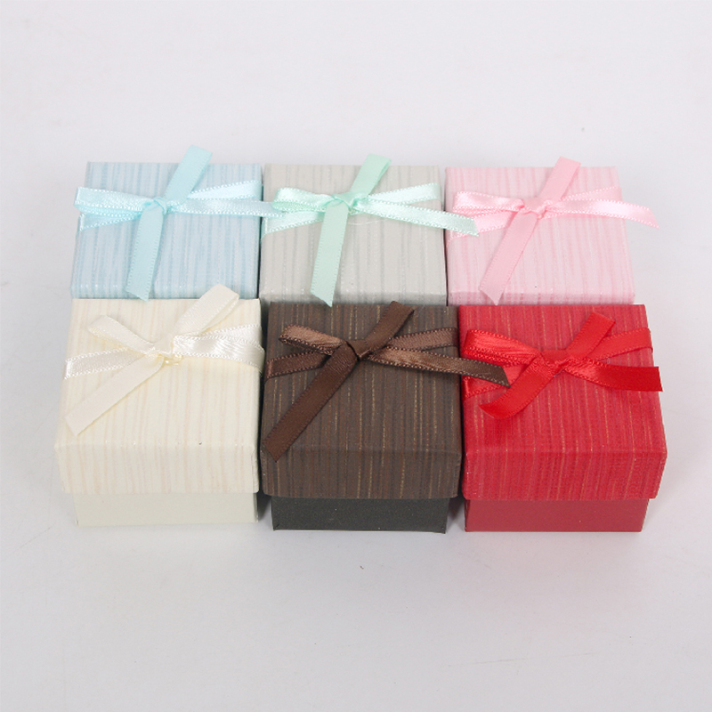 Colliers de montres HY-8, coffrets cadeaux avec coussin éponge doux