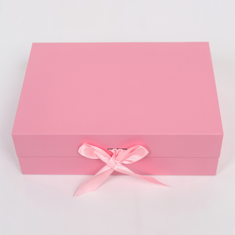 Coffret cadeau pliable magnétique en papier d'art gaufré laminé biodégradable Z226